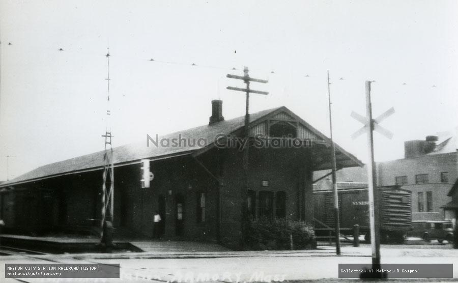 Postcard: New York, New Haven & Hartford Railroad Station, Armory, Massachusetts